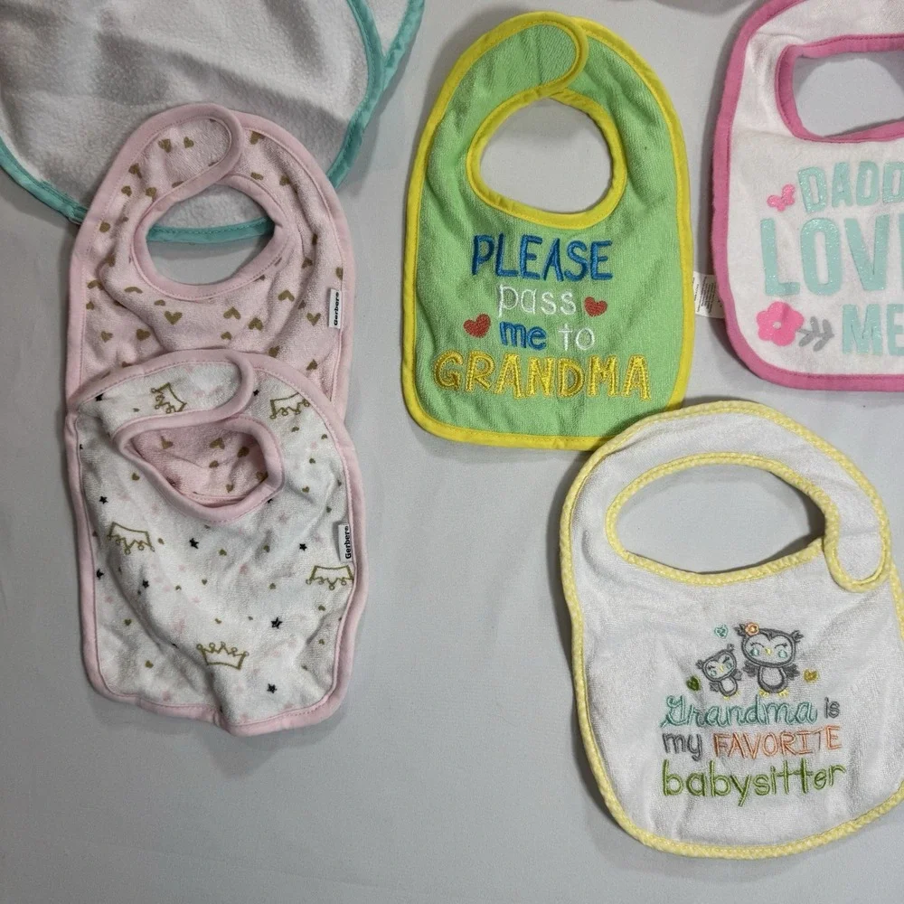 Gerber Baby Bib & Burp Cloth Mixed Lot Multicolor Family/Animals/Thanksgiving
